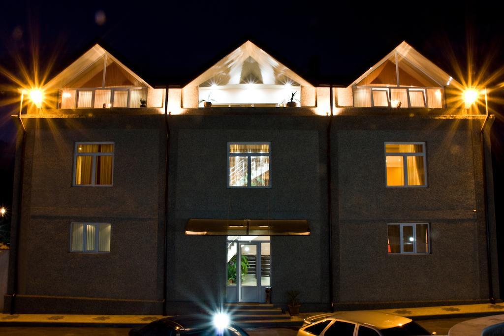 Laguna Hotel Ванадзор Экстерьер фото
